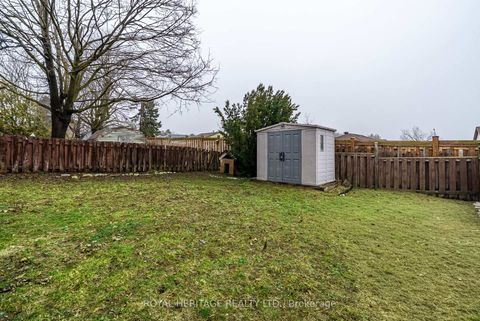 Photo 26 at 49 Browning Trail, Letitia Heights, Barrie