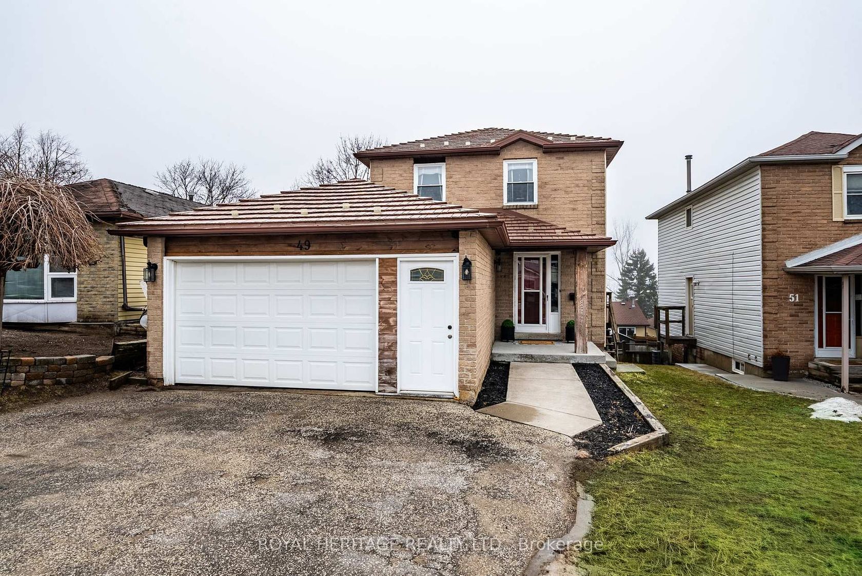 49 Browning Trail, Letitia Heights, Barrie photo number 2