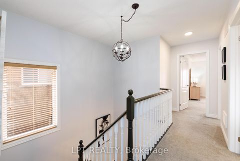 Photo 13 at 51 Catherine Drive, Painswick South, Barrie