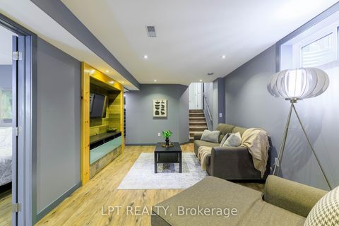 Photo 24 at 51 Catherine Drive, Painswick South, Barrie