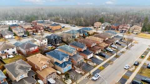 Photo 35 at 51 Catherine Drive, Painswick South, Barrie