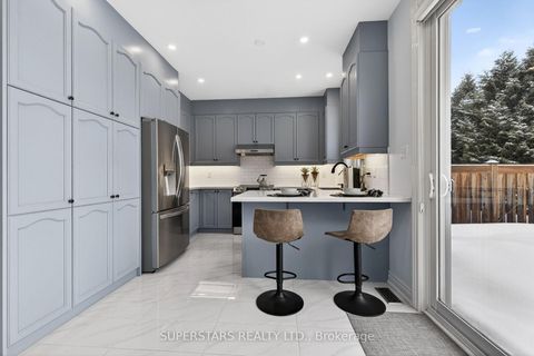 Photo 13 at 68 Albright Crescent, Jefferson, Richmond Hill