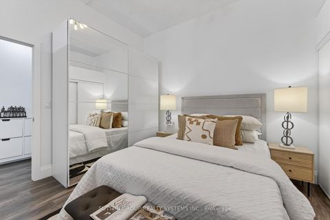 Photo 23 at 211 - 2 Fieldway Road, City Centre West, Toronto