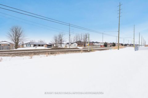 Photo 34 at 27 Harvest Crescent, Rural Barrie Southeast, Barrie