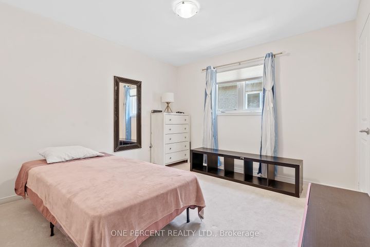 Photo 20 at 6 Duffel Crescent, Georgetown, Halton Hills