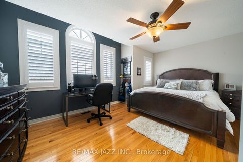 Photo 21 at 550 Bert Budd Avenue, College Manor, Newmarket