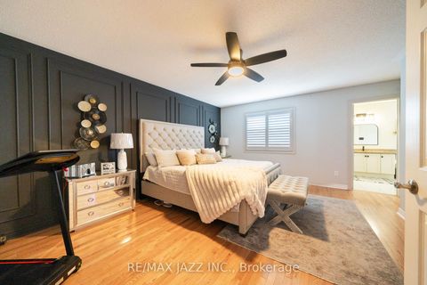 Photo 31 at 550 Bert Budd Avenue, College Manor, Newmarket