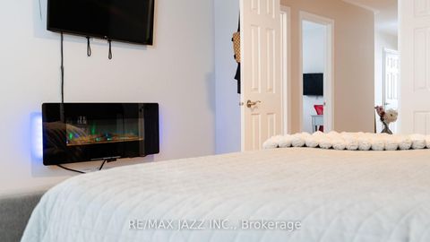 Photo 32 at 550 Bert Budd Avenue, College Manor, Newmarket