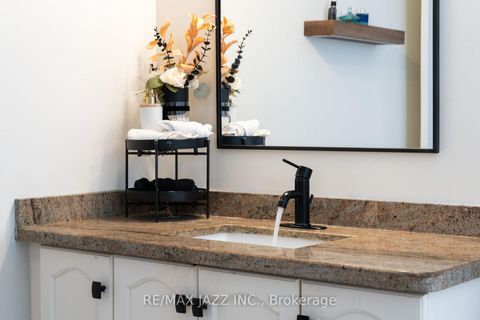 Photo 34 at 550 Bert Budd Avenue, College Manor, Newmarket