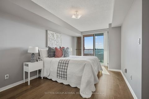Photo 15 at 1106 - 850 Steeles Avenue W, Lakeview Estates, Vaughan