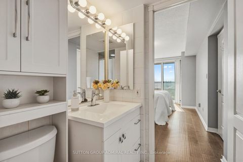 Photo 18 at 1106 - 850 Steeles Avenue W, Lakeview Estates, Vaughan