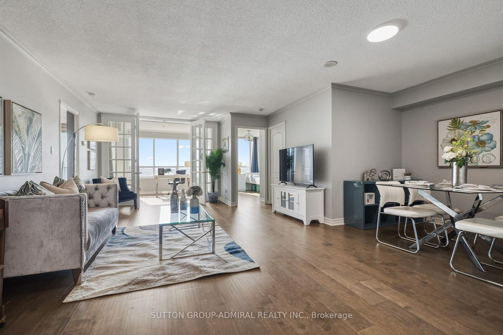 1106 - 850 Steeles Avenue W, Lakeview Estates, Vaughan by Loree Meneguzzi Real Estate 1106 - 850 Steeles Avenue W, Lakeview Estates, Vaughan