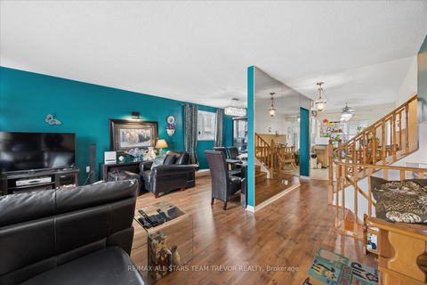 Photo 3 at 123 Biscayne Boulevard, Keswick South, Georgina