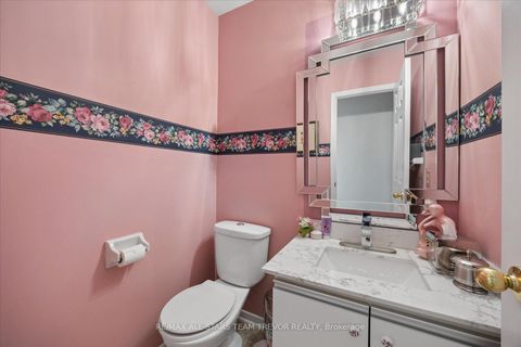 Photo 12 at 123 Biscayne Boulevard, Keswick South, Georgina