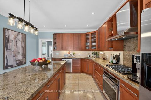 Photo 13 at 27 Cleta Drive, Kennedy Park, Toronto