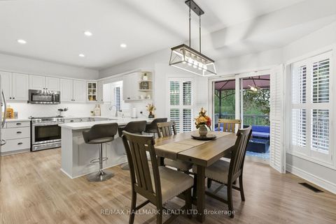 Photo 11 at 897 Oberland Drive, Pinecrest, Oshawa