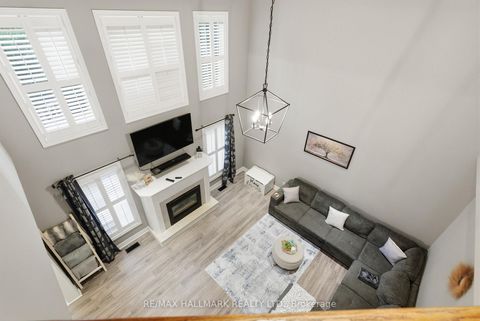 Photo 17 at 897 Oberland Drive, Pinecrest, Oshawa