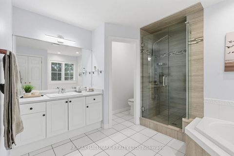 Photo 23 at 897 Oberland Drive, Pinecrest, Oshawa