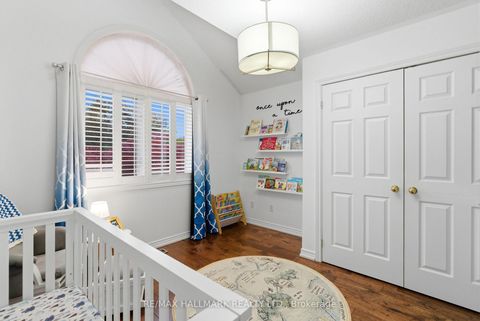 Photo 29 at 897 Oberland Drive, Pinecrest, Oshawa