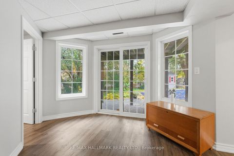 Photo 35 at 897 Oberland Drive, Pinecrest, Oshawa