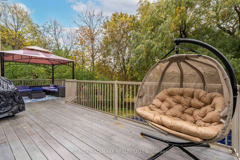 Photo 42 at 897 Oberland Drive, Pinecrest, Oshawa