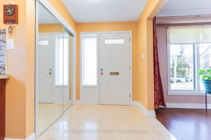 Photo 6 at 17 Madrid Street, Bendale, Toronto