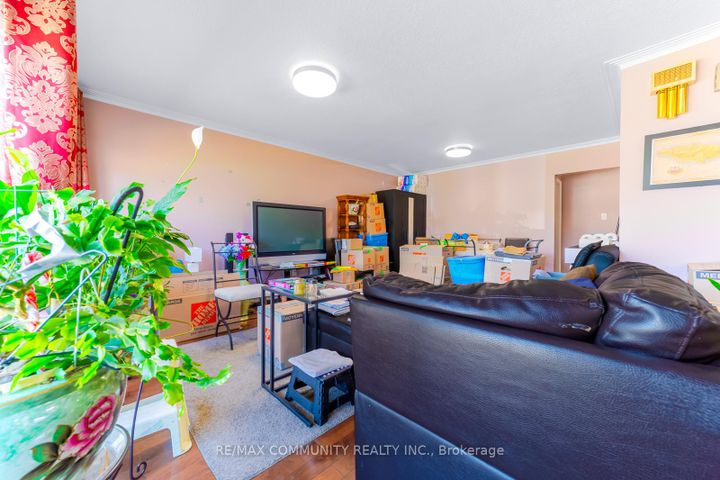 Photo 8 at 17 Madrid Street, Bendale, Toronto