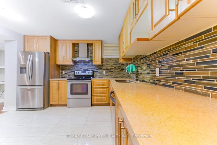 Photo 31 at 17 Madrid Street, Bendale, Toronto