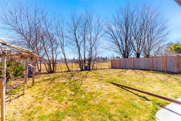 Photo 47 at 17 Madrid Street, Bendale, Toronto