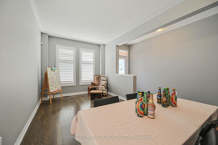 Photo 4 at 15 Fringetree Road, Wellington North, Brampton