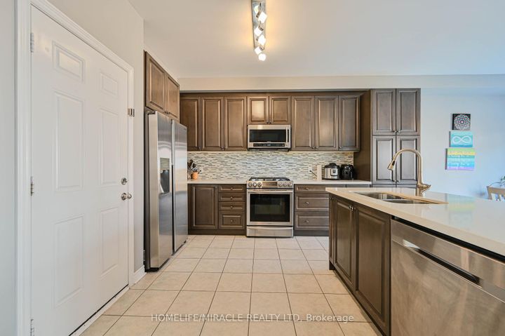 Photo 7 at 15 Fringetree Road, Wellington North, Brampton