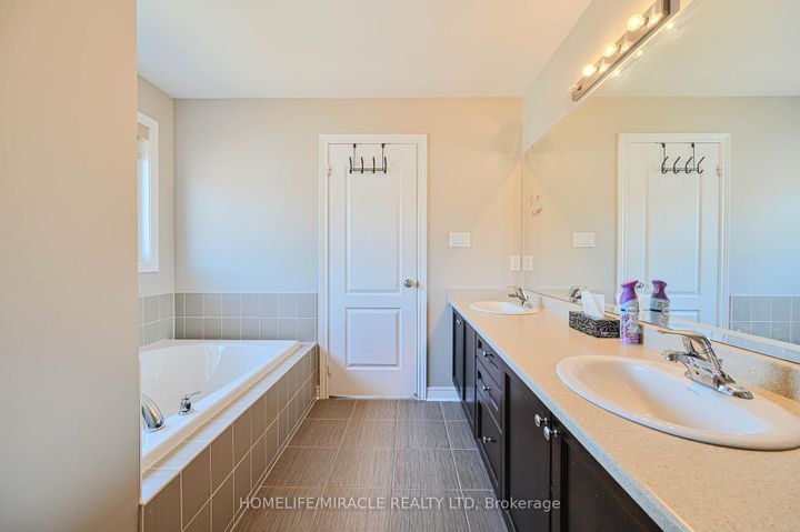 Photo 20 at 15 Fringetree Road, Wellington North, Brampton