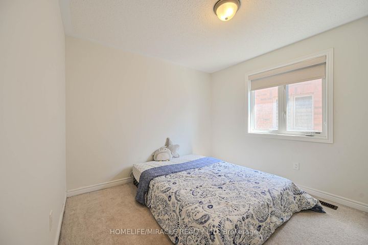 Photo 23 at 15 Fringetree Road, Wellington North, Brampton