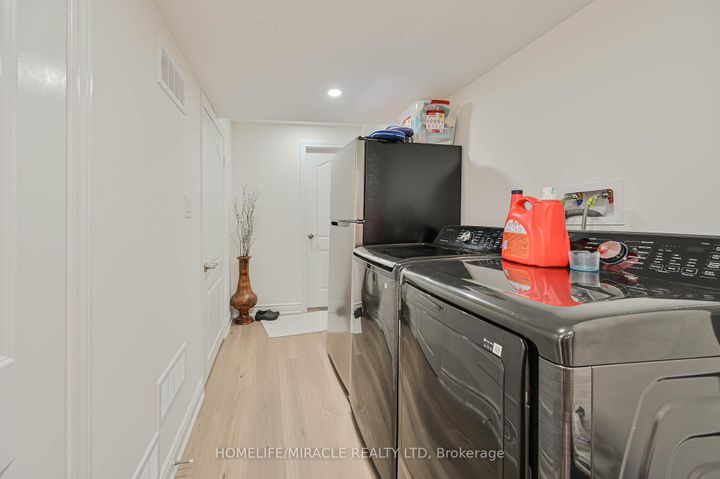 Photo 37 at 15 Fringetree Road, Wellington North, Brampton