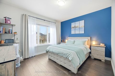 Photo 36 at 36 West Coast Trail, Nobleton, King