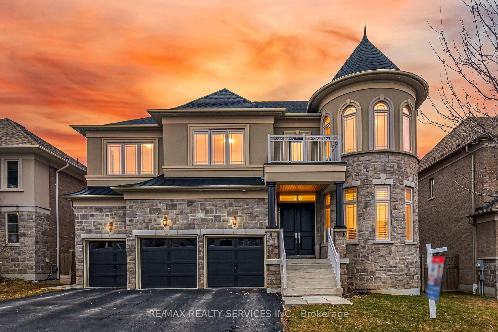 36 West Coast Trail, Nobleton, King by Loree Meneguzzi Real Estate 36 West Coast Trail, Nobleton, King