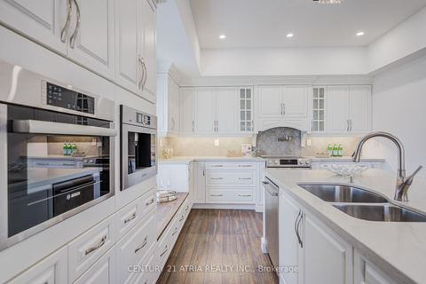 Photo 2 at 27 Denlow Boulevard, Don Mills, Toronto