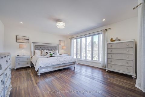 Photo 21 at 27 Denlow Boulevard, Don Mills, Toronto