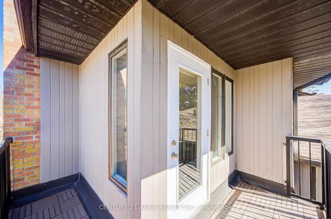 Photo 33 at 27 Denlow Boulevard, Don Mills, Toronto