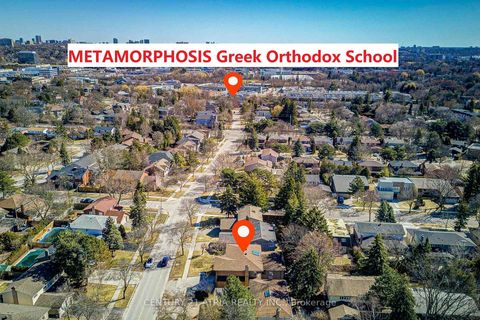 Photo 48 at 27 Denlow Boulevard, Don Mills, Toronto