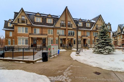 Photo 3 at 33 - 181 Parktree Drive, Maple, Vaughan