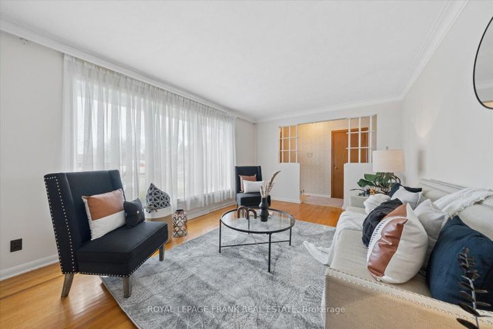 Photo 8 at 442 Cunningham Avenue, McLaughlin, Oshawa