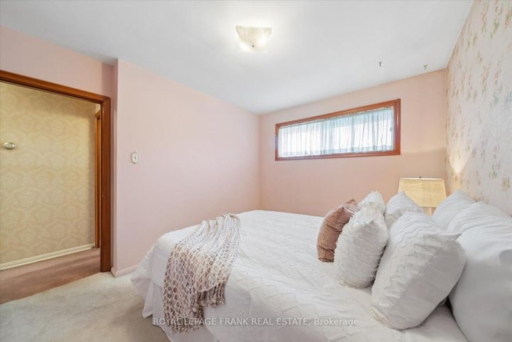Photo 19 at 442 Cunningham Avenue, McLaughlin, Oshawa