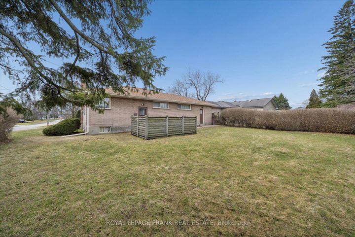 Photo 34 at 442 Cunningham Avenue, McLaughlin, Oshawa