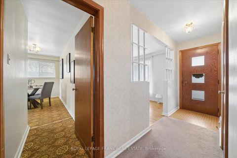 Photo 9 at 442 Cunningham Avenue, McLaughlin, Oshawa