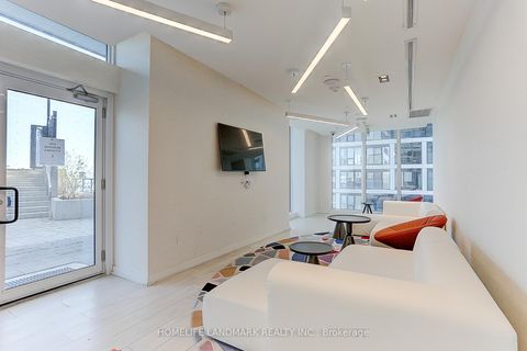 Photo 10 at 1718 - 251 Jarvis Street, Moss Park, Toronto