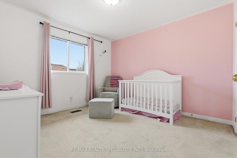 Photo 20 at 570 Blackwood Boulevard, Taunton, Oshawa