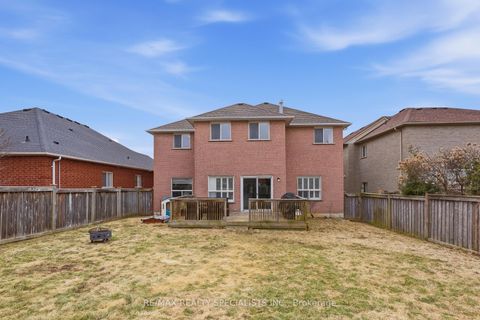 Photo 30 at 570 Blackwood Boulevard, Taunton, Oshawa