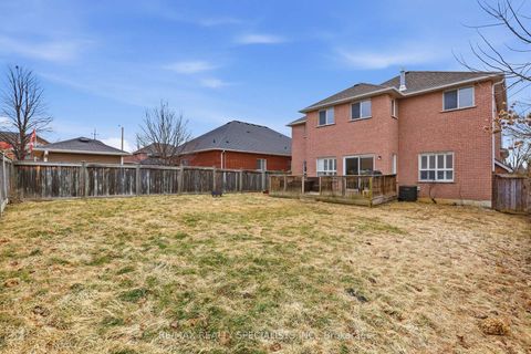 Photo 31 at 570 Blackwood Boulevard, Taunton, Oshawa