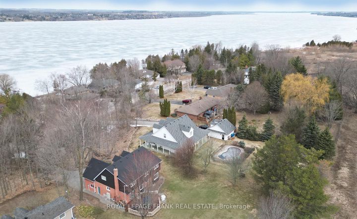 Photo 4 at 85 Ambleside Drive, Port Perry, Scugog